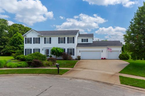 13652 Ravenwood Drive, Granger, IN, 46530-4721 | Card Image