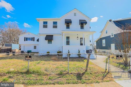 6737 Roberts Ave, DUNDALK, MD, 21222-1137 | Card Image