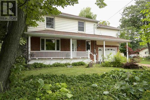 50 Parker Ave, Sault Ste. Marie, ON, P6B1G5 | Card Image