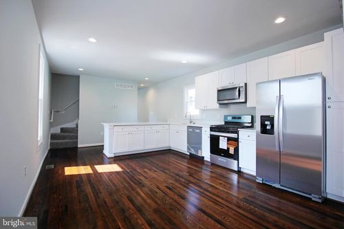 118 2nd Ave, HALETHORPE, MD, 21227-3101 | Card Image