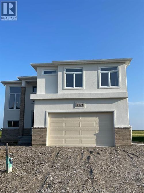 4434 Belmont Ave, Comber, ON, N0P1J0 | Card Image