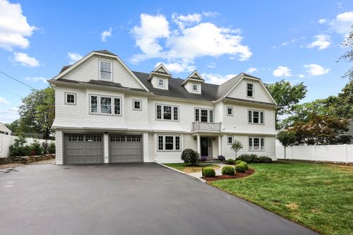 54 Linden St, Norwalk, CT, 06851-1528 | Card Image