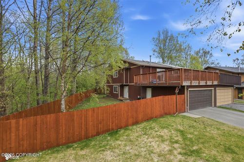 3575 Alamosa Dr, Anchorage, AK, 99502-5223 | Card Image