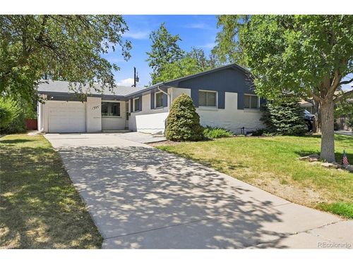 345 Agate St, Broomfield, CO, 80020-1923 | Card Image