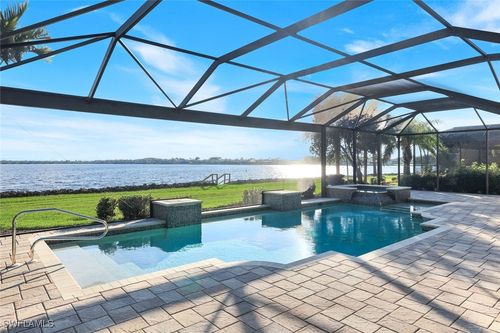 9305 Quarry Dr, NAPLES, FL, 34120-5222 | Card Image