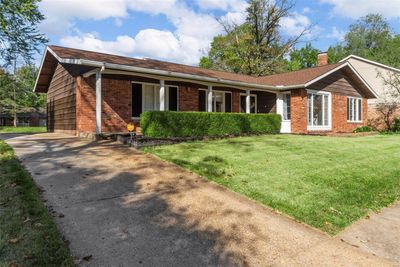 12661 Treeyard Lane, House other with 3 bedrooms, 2 bathrooms and null parking in St Louis MO | Image 2