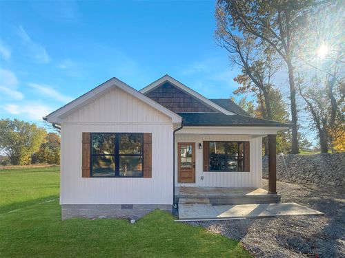 269 Peterson Ave, Auburn, KY, 42206-5302 | Card Image