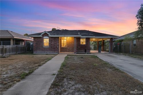 918 W Smith St, Edinburg, TX, 78541-2319 | Card Image