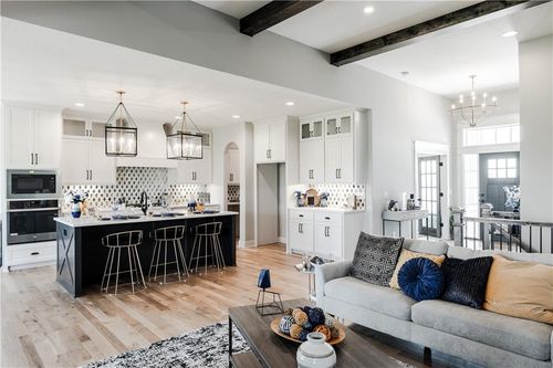 3222 Sw Enoch St, Lee's Summit, MO, 64082-2224 | Card Image