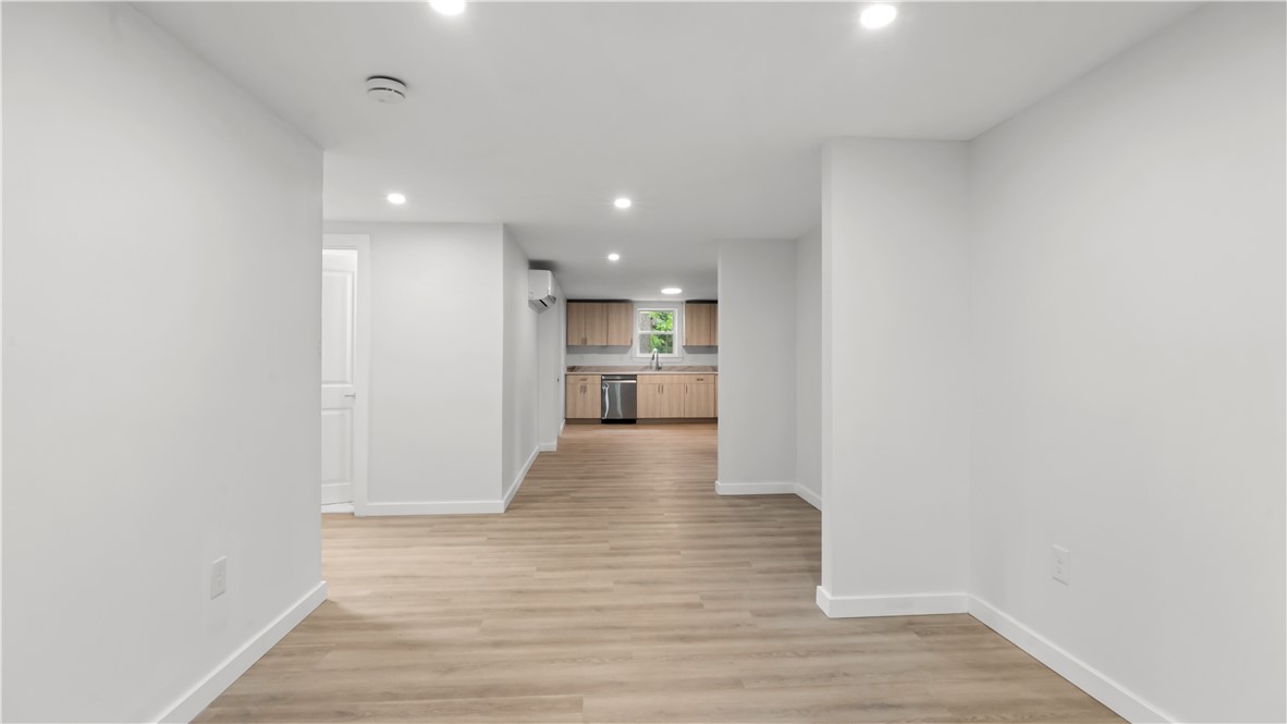 Residential Lease in Cranston 5
