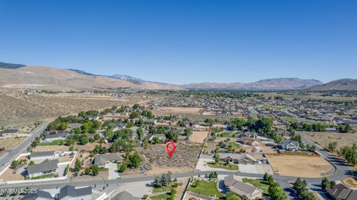 822 Coffey Dr, Carson City, NV, 89701-8072 | Card Image
