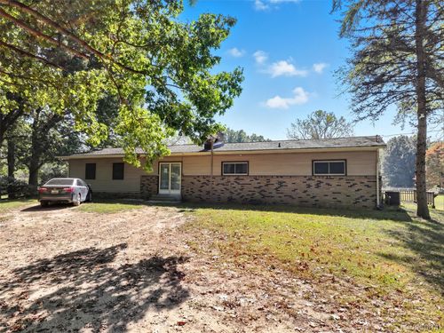 42891 Bemis Rd, Sumpter Twp, MI, 48111-8846 | Card Image