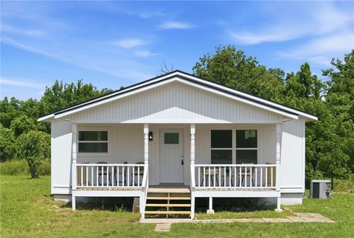 3566 Wildcat Creek Blvd, Fayetteville, AR, 72704-5852 | Card Image