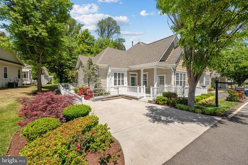 66-2140 Vittoria Ct, BOWIE, MD, 20721-2818 | Card Image