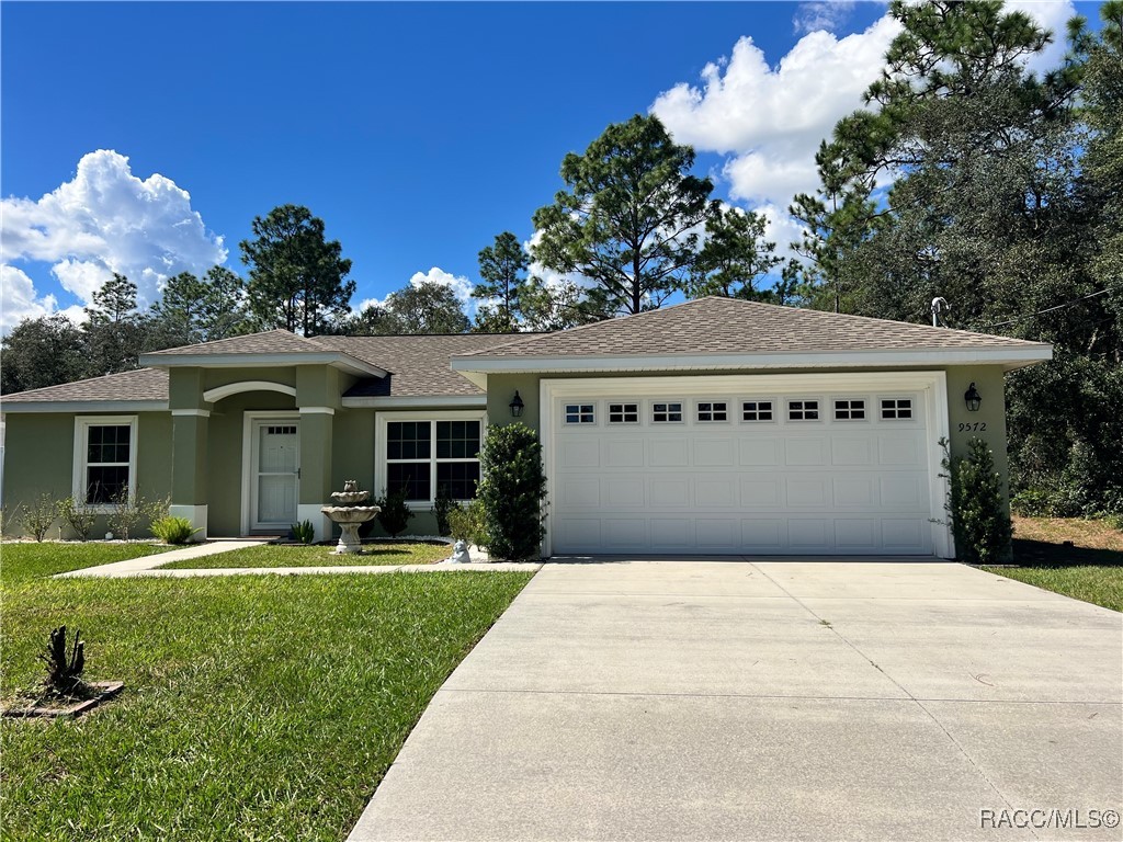 Emellia Ave, Citrus Springs, FL 34433