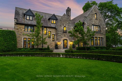 64 Old Forest Hill Rd, Toronto, ON, M5P2R2 | Card Image