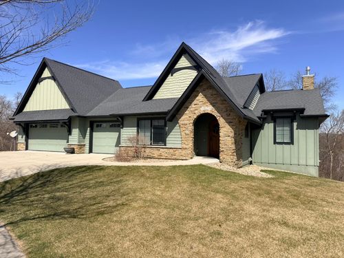 4070 Cameo Pl Ne, Rochester, MN, 55906-5460 | Card Image