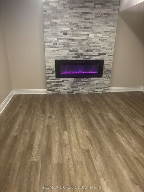 1153 Peelar Cres, Lefroy, ON, L0L1W0 | Card Image