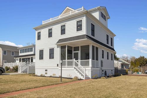 301 Second Ave, West Cape May, NJ, 08204-1042 | Card Image