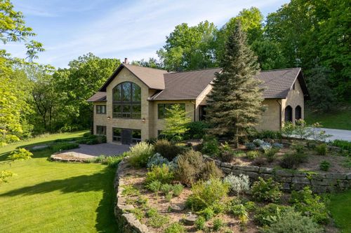 5949 Korback Rd, SPRING GREEN, WI, 53588-9063 | Card Image