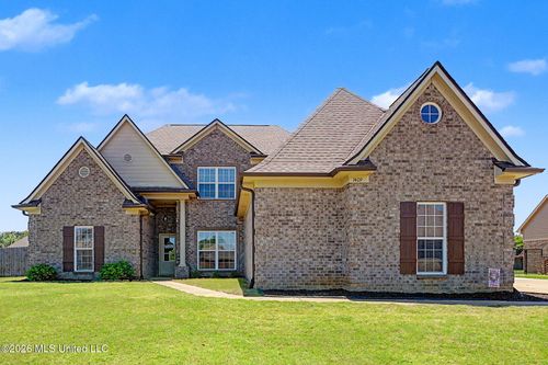 1409 Monteith Ave, Hernando, MS, 38632-7743 | Card Image