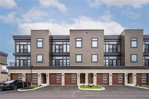 258 Lakefront Blvd, Buffalo, NY, 14202-4316 | Card Image