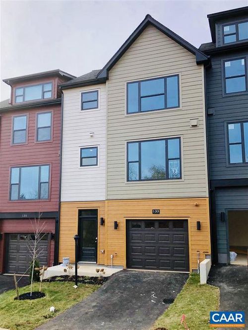 133 Junction Ln, CHARLOTTESVILLE, VA, 22902-6281 | Card Image