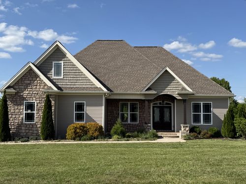702 Parker Ln, Lafayette, TN, 37083-2622 | Card Image