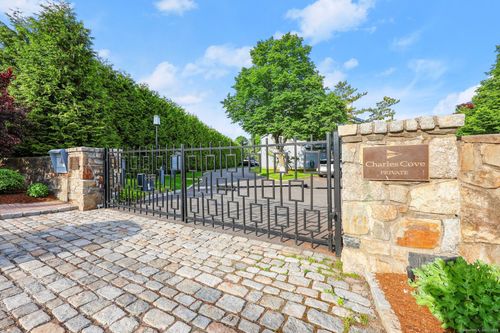 unit-18-1 Island Dr, Norwalk, CT, 06855-2719 | Card Image