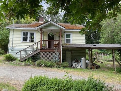 220 Fulford-Ganges Rd, Salt Spring, BC, V8K2K7 | Card Image