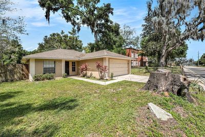 909 S Evers Street, House other with 3 bedrooms, 2 bathrooms and null parking in Plant City FL | Image 1