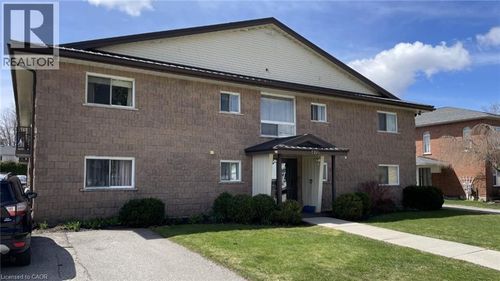 470 Elizabeth St E, Listowel, ON, N4W2P9 | Card Image