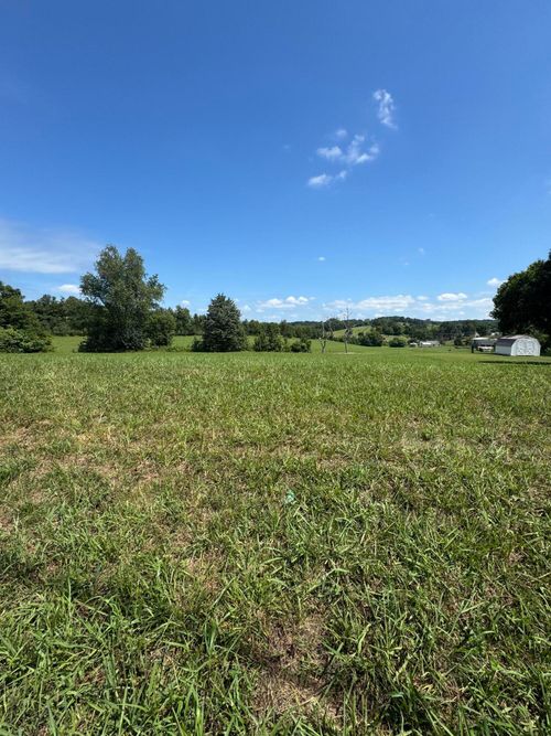 1620 Boardwalk Cir, Morristown, TN, 37814-6491 | Card Image