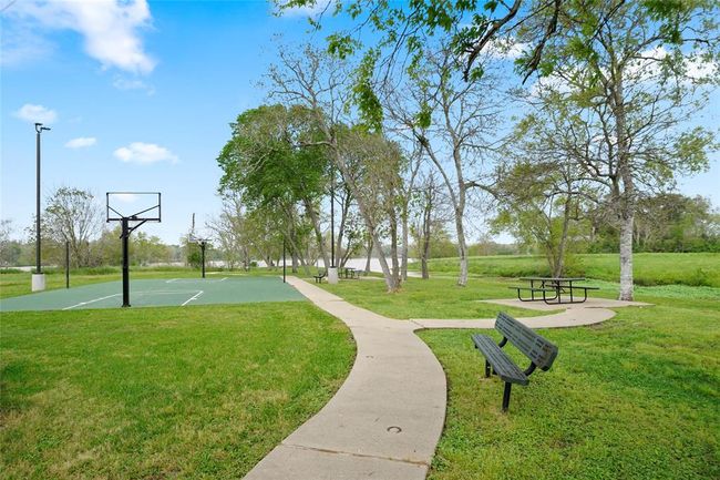 Community Amenities | Image 16