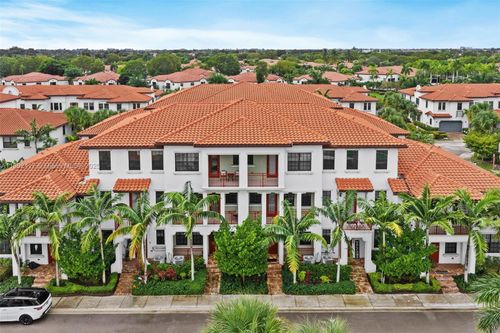 11668 Sw 13th Ct, Pembroke Pines, FL, 33025-4839 | Card Image