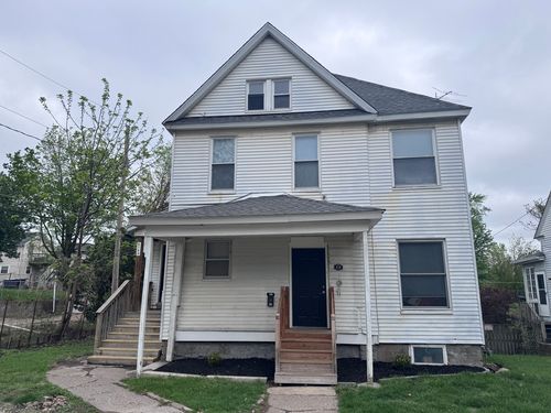 618 Douglas Ct, Davenport, IA, 52803-4301 | Card Image