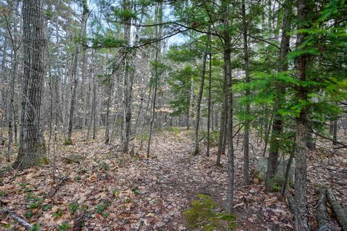 2500 W Side Rd, North Conway, NH, 03860-5922 | Card Image