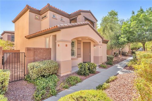 2435 Cordoba Bluff Ct, Las Vegas, NV, 89135-1342 | Card Image