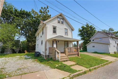 285 Sumner Ct, Akron, OH, 44311-1619 | Card Image