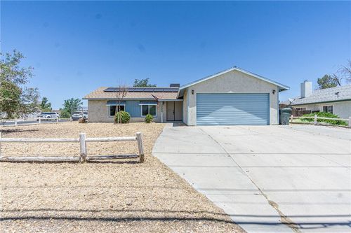 15660 Yates Rd, Victorville, CA, 92395-5300 | Card Image