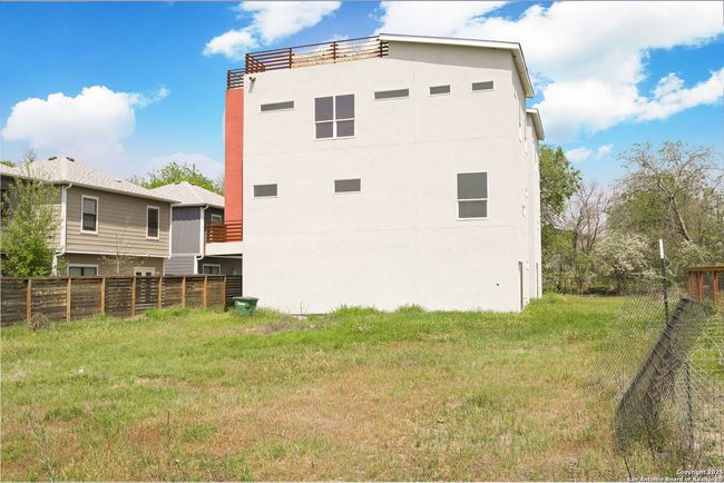 219 Utah St, Home with 0 bedrooms, 0 bathrooms and null parking in San Antonio TX | Image 26