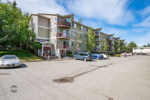 c308-6109 Debarr Rd, Anchorage, AK, 99504-2392 | Card Image