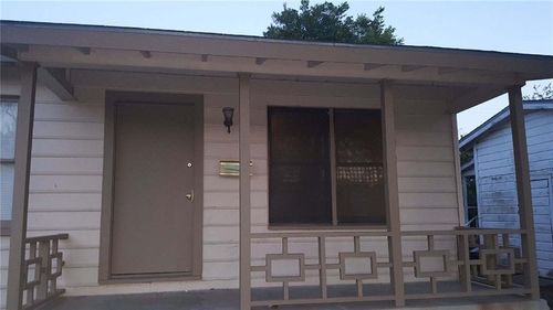 4718 Queen Dr, Corpus Christi, TX, 78415-1732 | Card Image