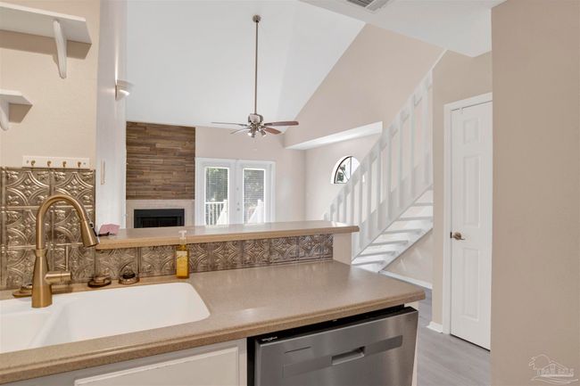 APT-1121 - 5001 Grande Dr, House other with 1 bedrooms, 1 bathrooms and 2 parking in Pensacola FL | Image 13