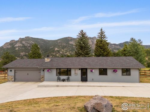 2516 Pine Meadow Dr, Estes Park, CO, 80517-7135 | Card Image