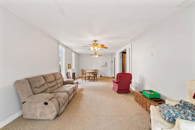 600 S Main St, House other with 5 bedrooms, 3 bathrooms and null parking in Ligonier IN | Image 18
