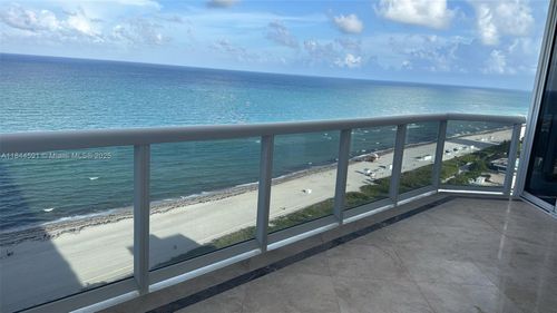 apt-2002-4775 Collins Ave, Miami Beach, FL, 33140-5204 | Card Image