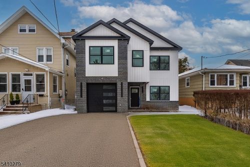 540 Muriel Pkwy, Elizabeth, NJ, 07208-1605 | Card Image