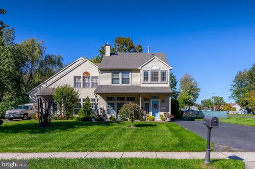 411 Longfellow Dr, WILLIAMSTOWN, NJ, 08094-3205 | Card Image