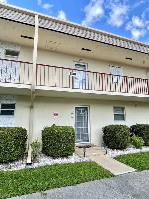105-105 Oxford 500, West Palm Beach, FL, 33417-1417 | Card Image